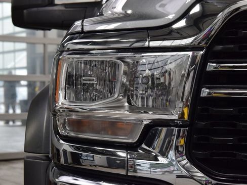 Used 2024 RAM 4500 SLT w/ Quick Order Package 2YG SLT AWD/4WD image 6