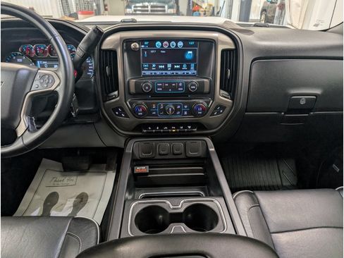 Used 2019 Chevrolet Silverado 2500 High Country w/ Duramax Plus Package AWD/4WD image 14