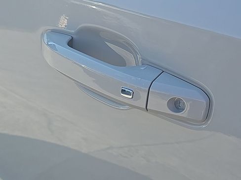 New 2026 GMC Sierra 1500 AT4 w/ Technology Package AWD/4WD image 9