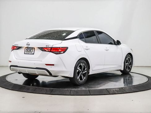 Used 2024 Nissan Sentra SV w/ All-Weather Package FWD image 4