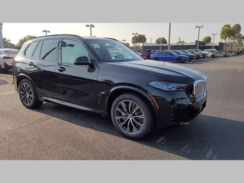 New 2026 BMW X5 xDrive50e w/ M Sport Package image 26