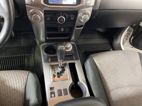 Used 2018 Toyota 4Runner SR5 image 17