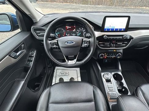 Certified 2022 Ford Escape SEL image 13