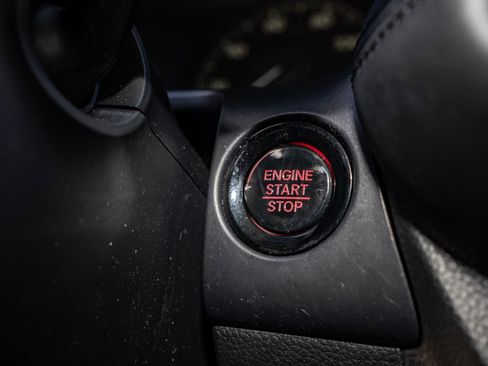 Certified 2024 Honda HR-V LX image 31