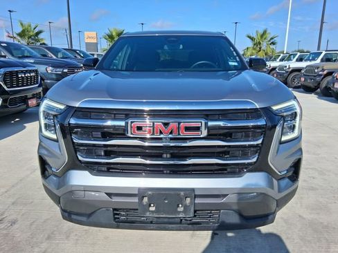 Used 2026 GMC Terrain Elevation FWD image 2