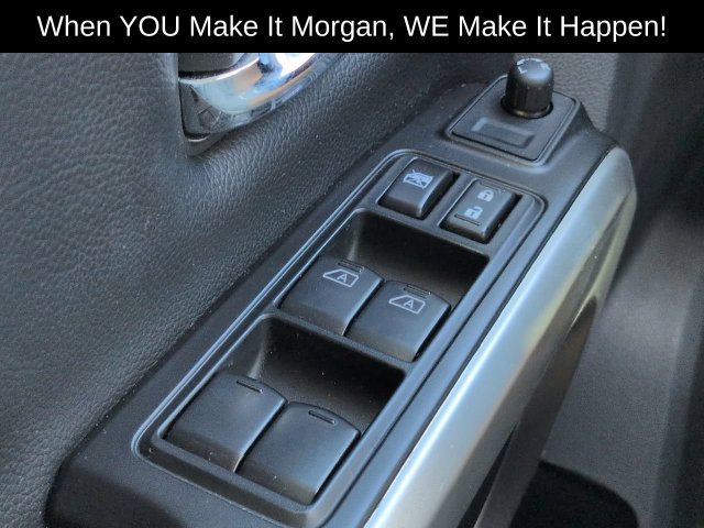 Used 2023 Nissan Titan SV w/ SV Convenience Package AWD/4WD image 26