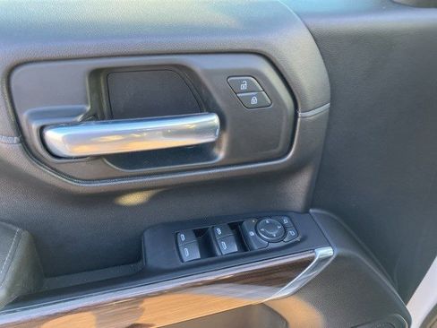 Used 2019 Chevrolet Silverado 1500 LT w/ All-Star Edition image 10