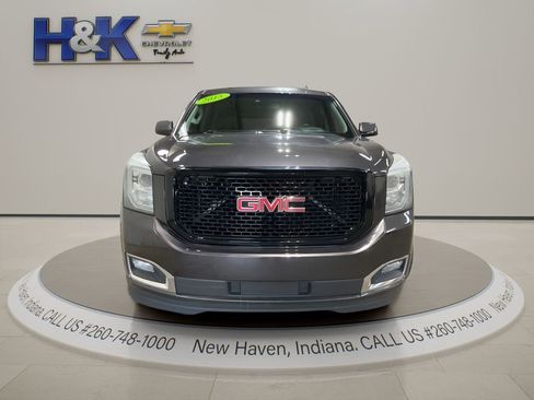 Used 2015 GMC Yukon XL SLT w/ Open Road Package image 2