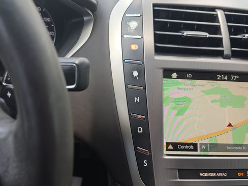 Used 2018 Lincoln MKZ Black Label w/ Black Label Drivers Package AWD/4WD image 19