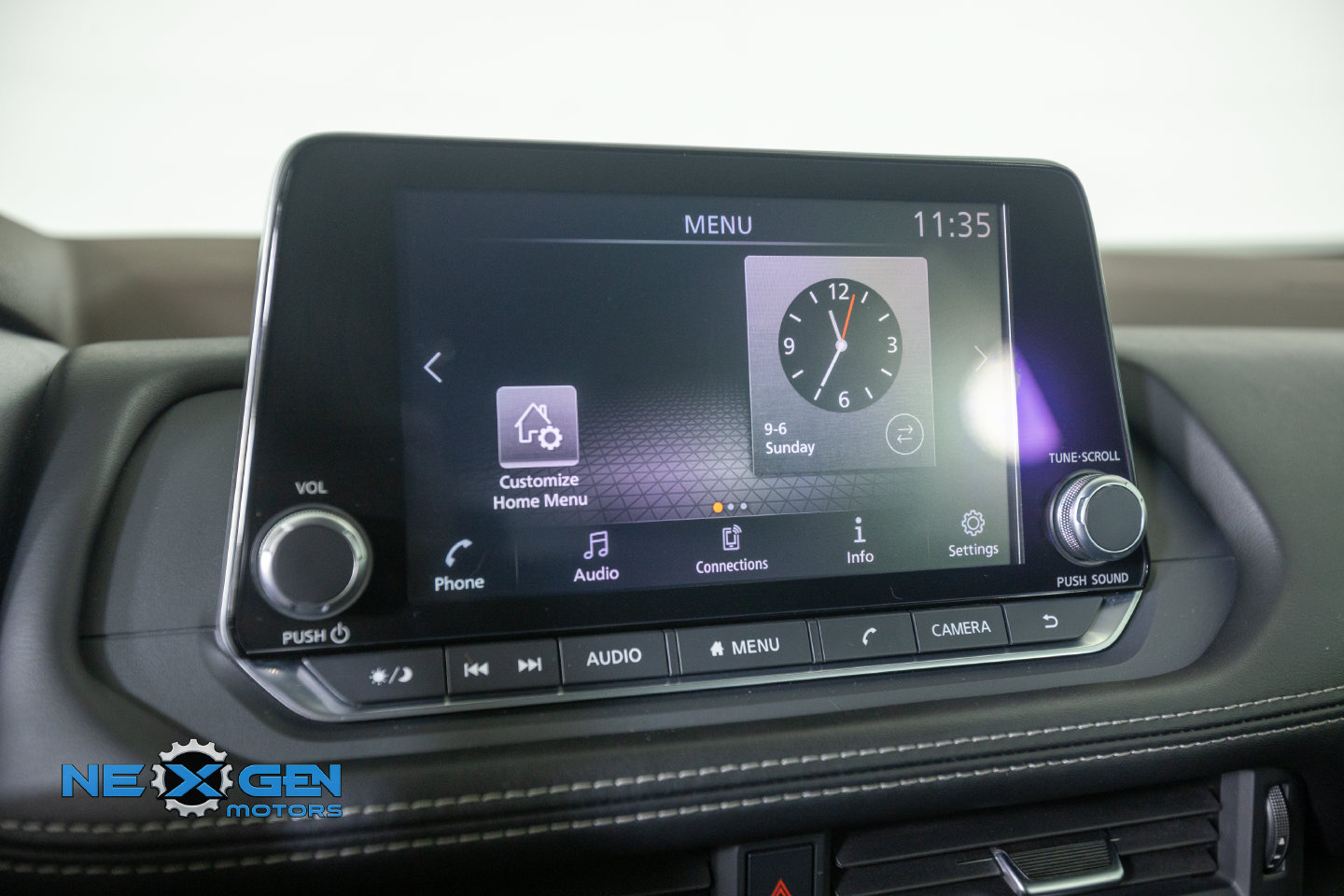 Used 2021 Nissan Rogue S AWD/4WD image 21