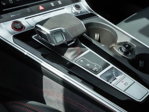 New 2025 Audi RS 7 Performance image 14