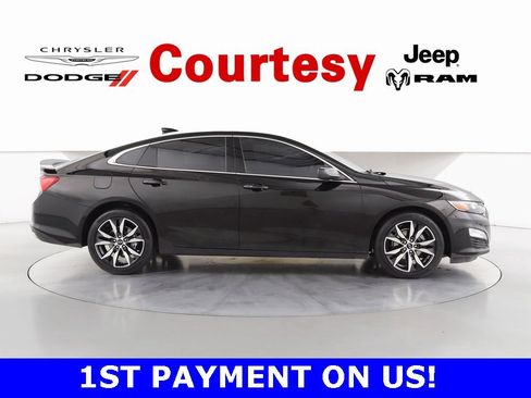 Used 2023 Chevrolet Malibu RS w/ LPO, Floor Liner Package image 4