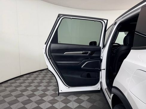 Used 2024 Kia Telluride SX X-Pro AWD/4WD image 28
