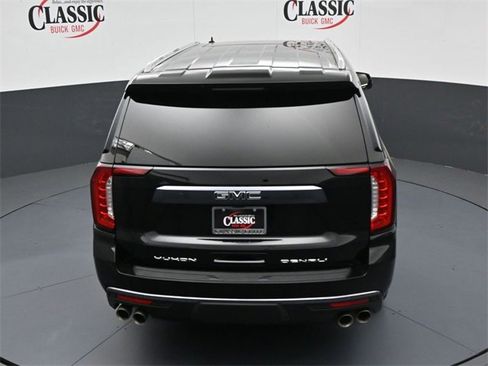 Used 2023 GMC Yukon XL Denali Ultimate image 18