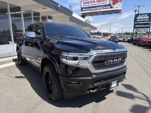Used 2022 RAM 1500 Limited AWD/4WD image 10