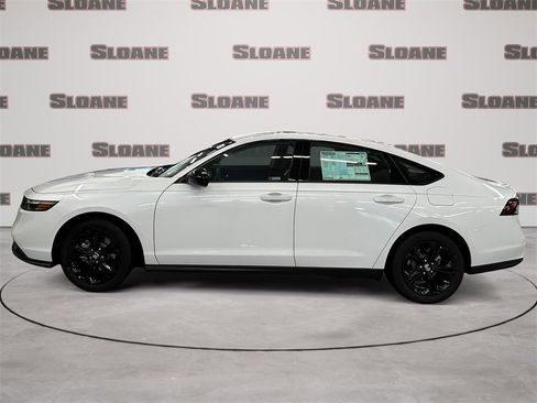 New 2025 Honda Accord SE image 2