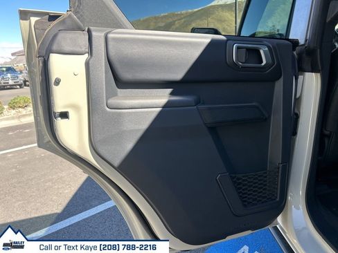 New 2025 Ford Bronco Badlands w/ Sasquatch Package AWD/4WD image 56