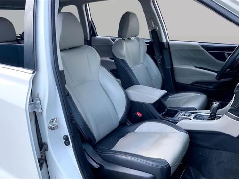 Used 2021 Subaru Forester Limited w/ Popular Package #3 AWD/4WD image 9