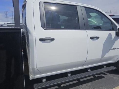 Used 2025 Chevrolet Silverado 3500 W/T w/ WT Convenience Package AWD/4WD image 4