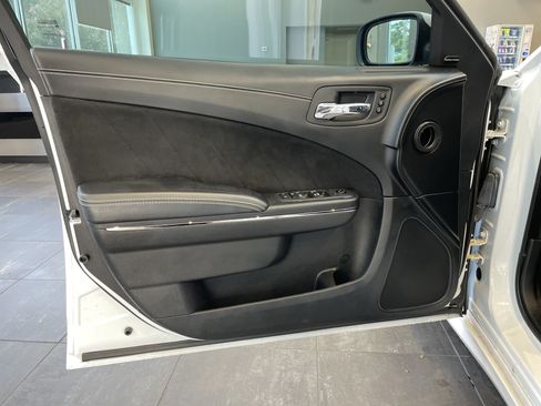 Used 2021 Dodge Charger SRT Hellcat RWD image 15