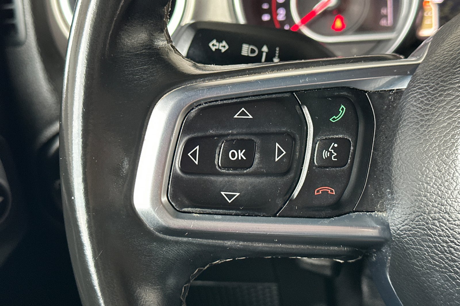 Used 2018 Jeep Wrangler Unlimited Rubicon AWD/4WD image 31
