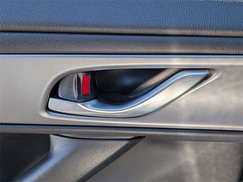 Used 2023 MAZDA CX-9 Touring image 28