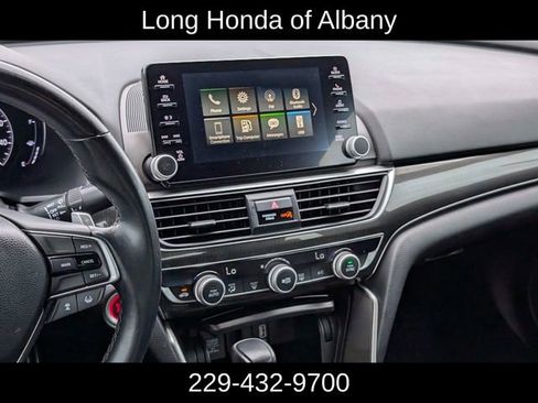 Used 2018 Honda Accord Sport image 16