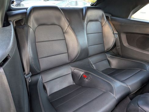 Used 2022 Ford Mustang Premium image 28