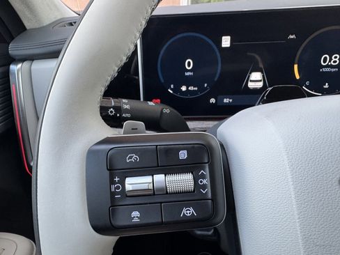 Used 2024 Hyundai Santa Fe Calligraphy image 31