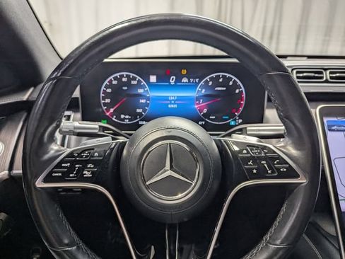 Used 2023 Mercedes-Benz S 500 4MATIC w/ AMG Line image 22