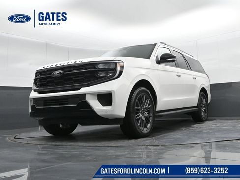 New 2026 Ford Expedition Max Platinum w/ Stealth Appearance Package image 60