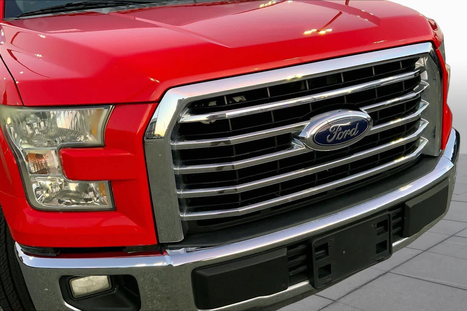 Used 2015 Ford F150 XLT w/ Equipment Group 302A Luxury RWD image 26