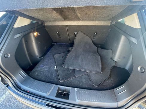 Used 2025 Chevrolet Trax LT image 29