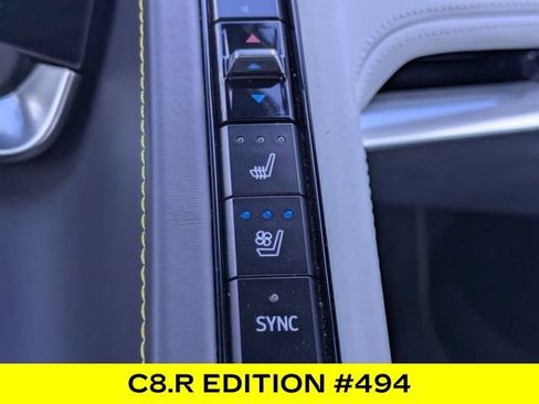 Used 2022 Chevrolet Corvette Stingray Premium Conv RWD image 31