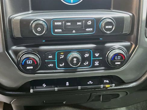 Used 2015 Chevrolet Silverado 2500 LT w/ LT Convenience Package AWD/4WD image 15