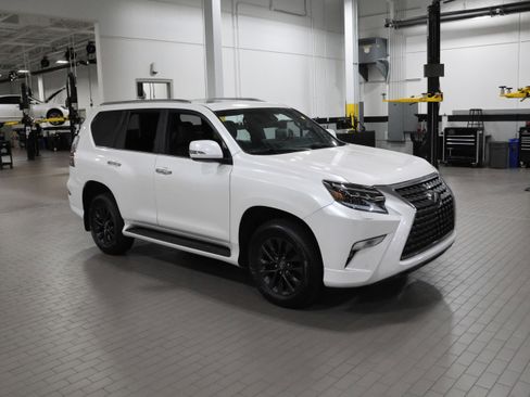 Certified 2023 Lexus GX 460 Premium image 2