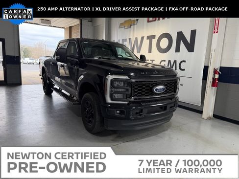 Used 2024 Ford F250 XL w/ STX Appearance Package image 1