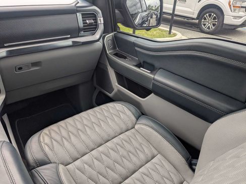Used 2022 Ford F150 Limited AWD/4WD image 17
