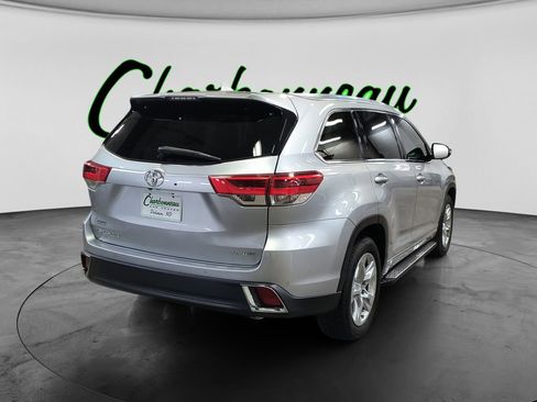 Used 2018 Toyota Highlander Limited FWD image 5