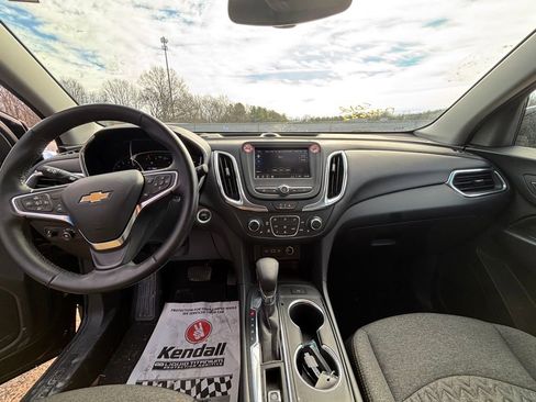 Used 2024 Chevrolet Equinox LT image 8
