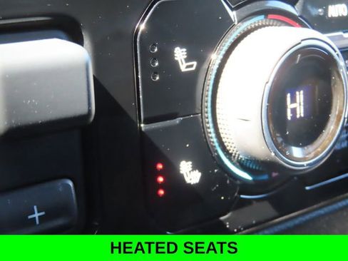 Used 2022 Chevrolet Silverado 1500 LT w/ Convenience Package II image 4