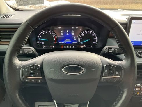 Certified 2022 Ford Maverick Lariat w/ Lariat Luxury Package image 11