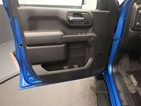 Used 2023 Chevrolet Silverado 1500 Custom w/ LPO, Dark Essentials Package image 12