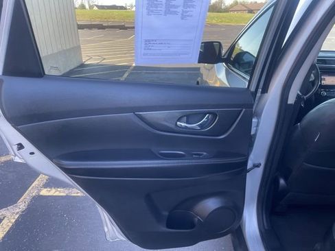 Used 2014 Nissan Rogue SL w/ SL Premium Package image 55