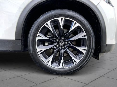 Certified 2024 MAZDA CX-90 Plug-In Hybrid w/ Premium Pkg image 11