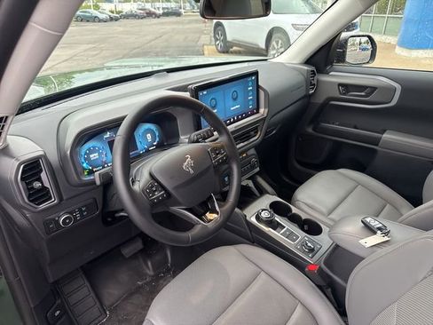 Used 2025 Ford Bronco Sport Badlands AWD/4WD image 18
