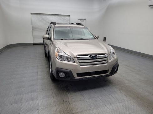 Used 2014 Subaru Outback 2.5i Premium image 14
