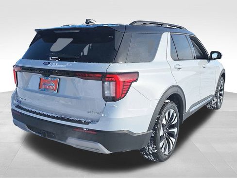 Used 2026 Ford Explorer Platinum w/ LUX Leather Package image 13