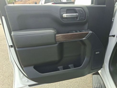 Used 2021 GMC Sierra 1500 Denali AWD/4WD image 12