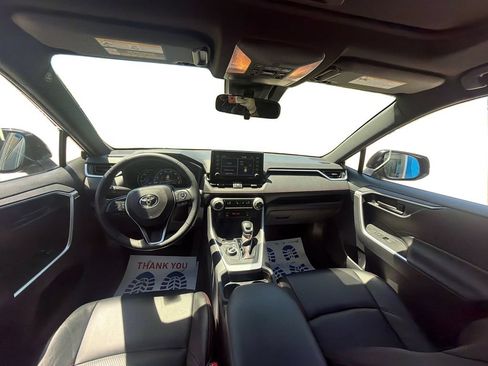 Used 2021 Toyota RAV4 SE w/ Weather & Moonroof Package AWD/4WD image 14